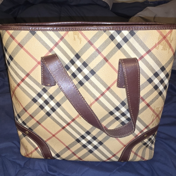 Authentic Burberry Satchel - Picture 1 of 6